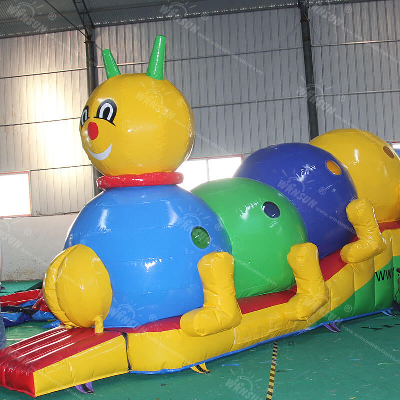 Inflatable Worm Tunnel