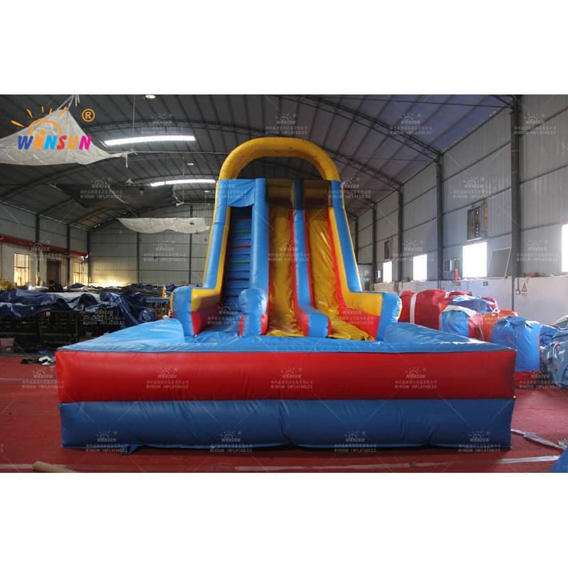 Inflatable Dry N Wet Slide With Pool