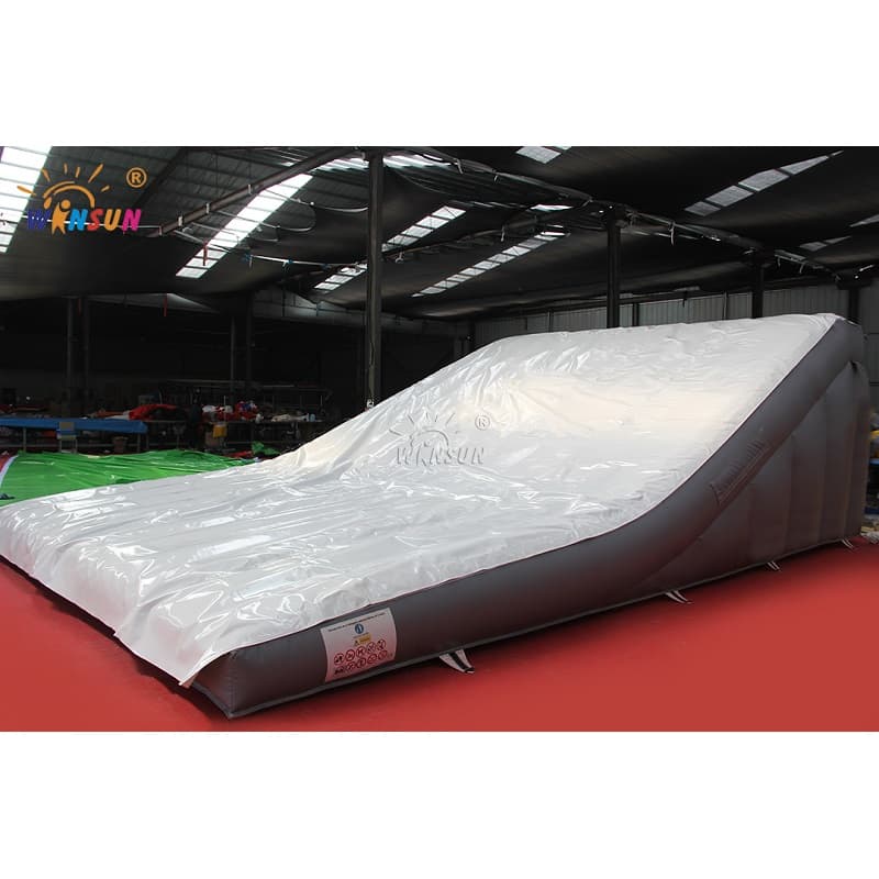 Inflatable Airbag for action sports
