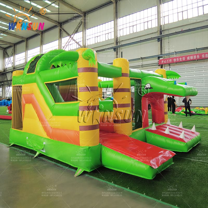 Crocodile Theme Inflatable Jumping House with Slide